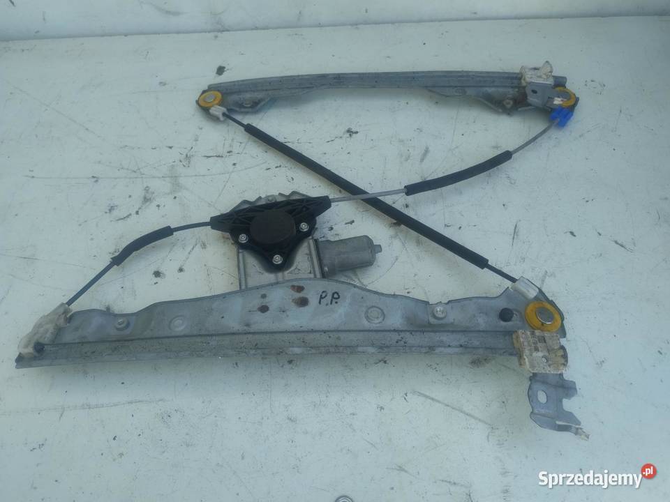 MECHANIZM PODNOŚNIK SZYBY PRAWY PRZÓD INFINITI
