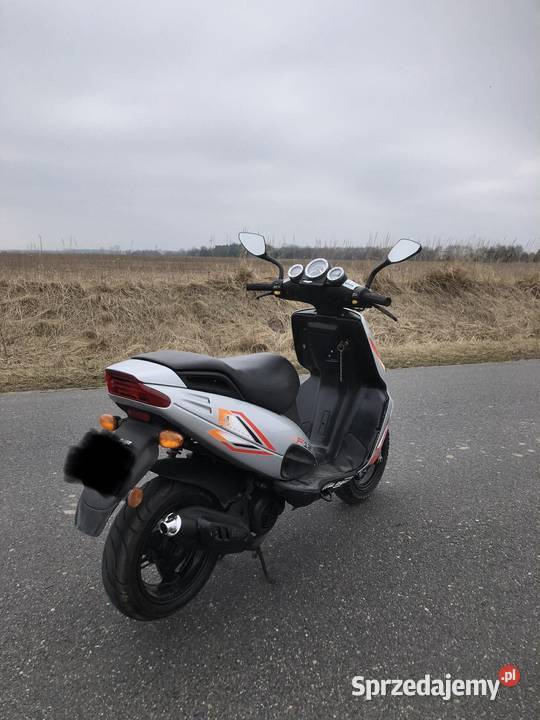 Skuter Malaguti f12 phantom Rok produkcji 2006 wielkopolskie Turek