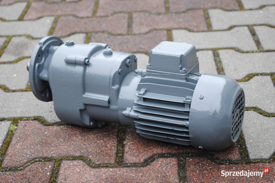 Motoreduktor kołnierzowy 018kw 9obr min Kargowa