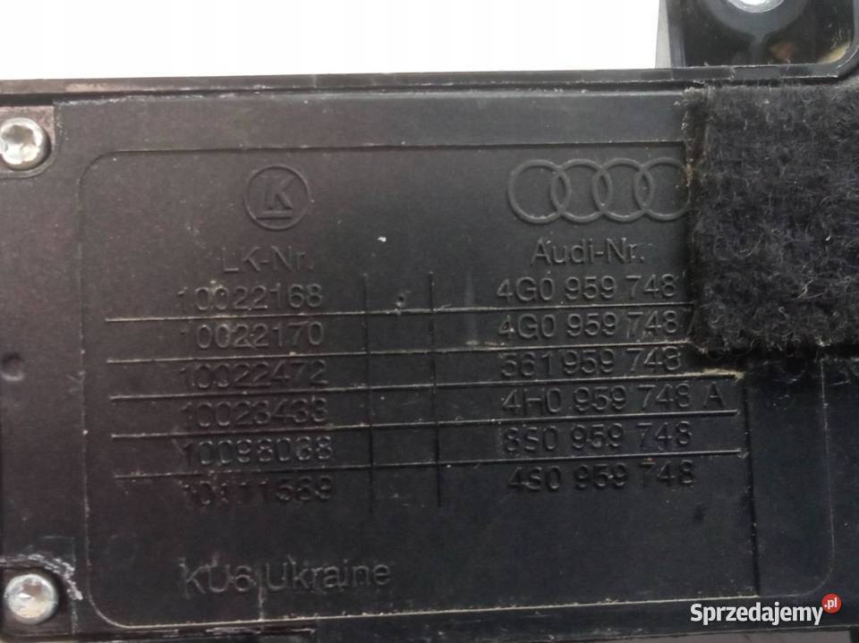 PRZEŁĄCZNIK FOTELA PRAWEGO KPL 5G095977QWA świętokrzyskie