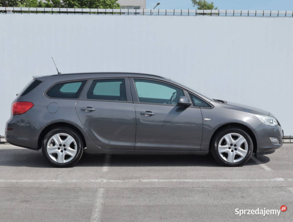 Opel Astra 14 T Lublin