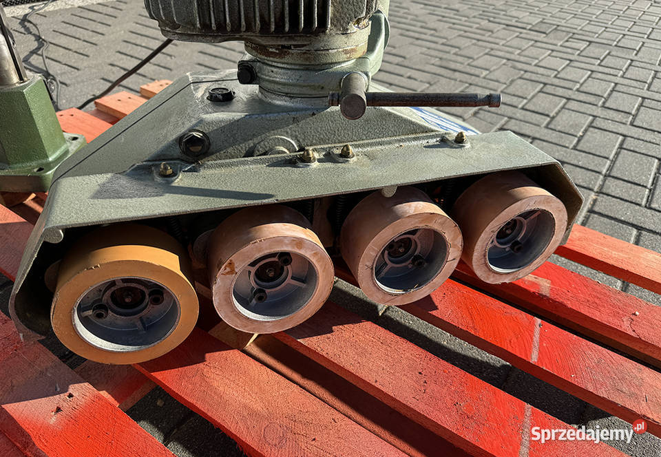 Posuw mechaniczny 4rolkowy pomorskie Sierakowska Huta