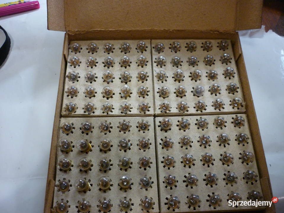 Żarówka bateryjna przezroczysta 35V 028A Produkcja