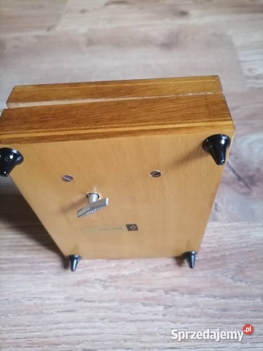 Stara szkatułka z pozytywka Szwajcaria