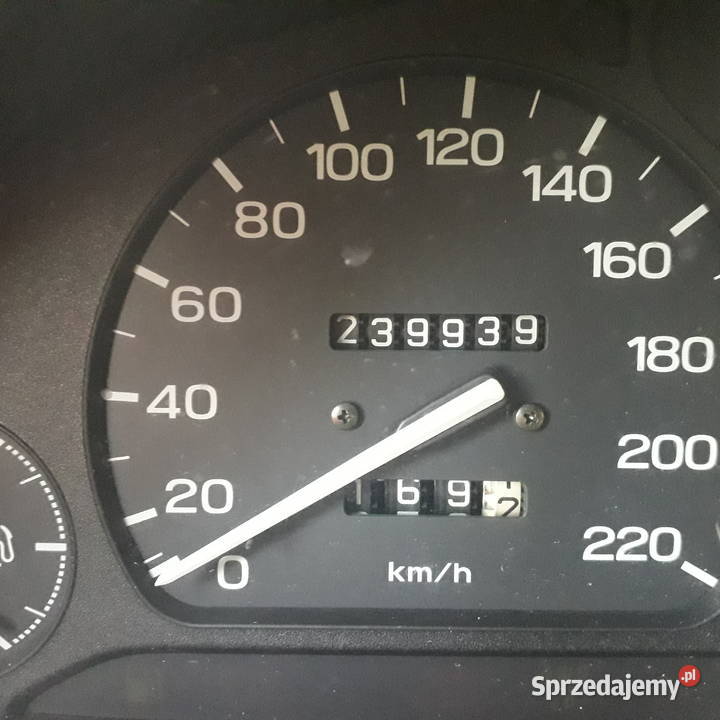 Subaru Legacy 4X4 kamper samotnego wilkasingla Rok produkcji 1998 Karpacz sprzedam