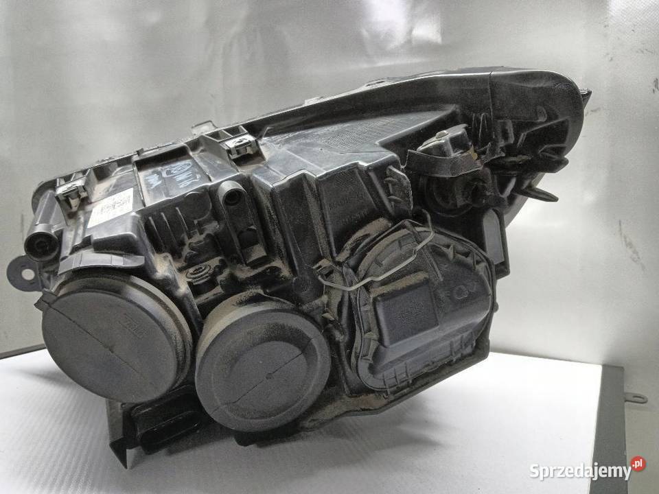 LAMPA PRZÓD PRZEDNIA PRAWA VW T6 7L1941006 osobowe Części samochodowe