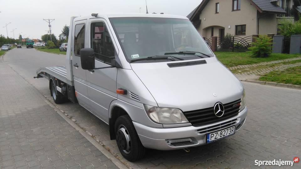 Laweta na MB Sprinter 413 CDI radio / CD