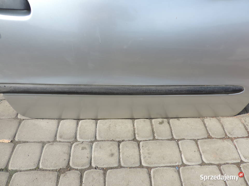 FIAT SEICENTO DRZWI PRAWE PRZEDNIE KOLOR 647 Drzwi sprzedam