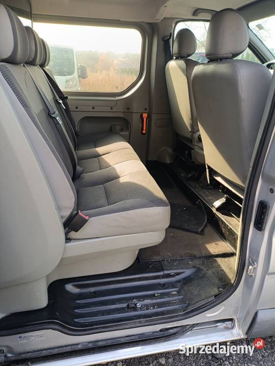 Opel Vivaro brygadowka L2 H1 5 osobowy 4/5 Przybysławice