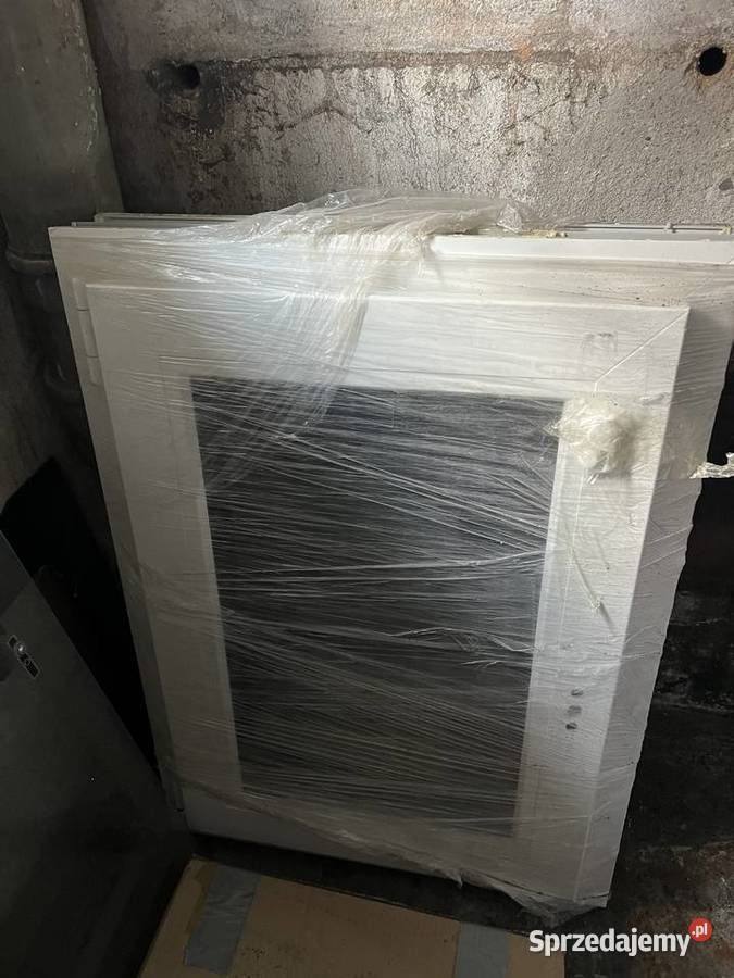 Okno 3 szybowe 55x75 antracyt parapet Gniezno