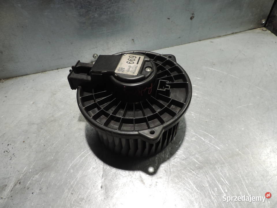 WENTYLATOR NAWIEWU TOYOTA RAV4 II sprzedam