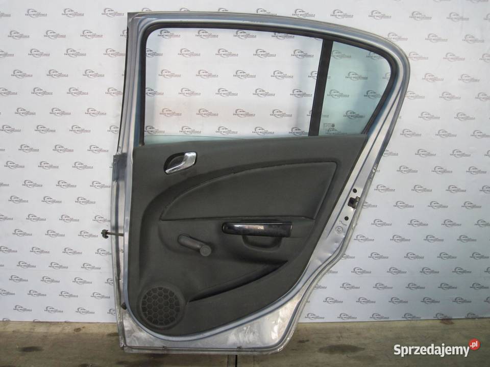 OPEL CORSA D 07r drzwi prawe tył