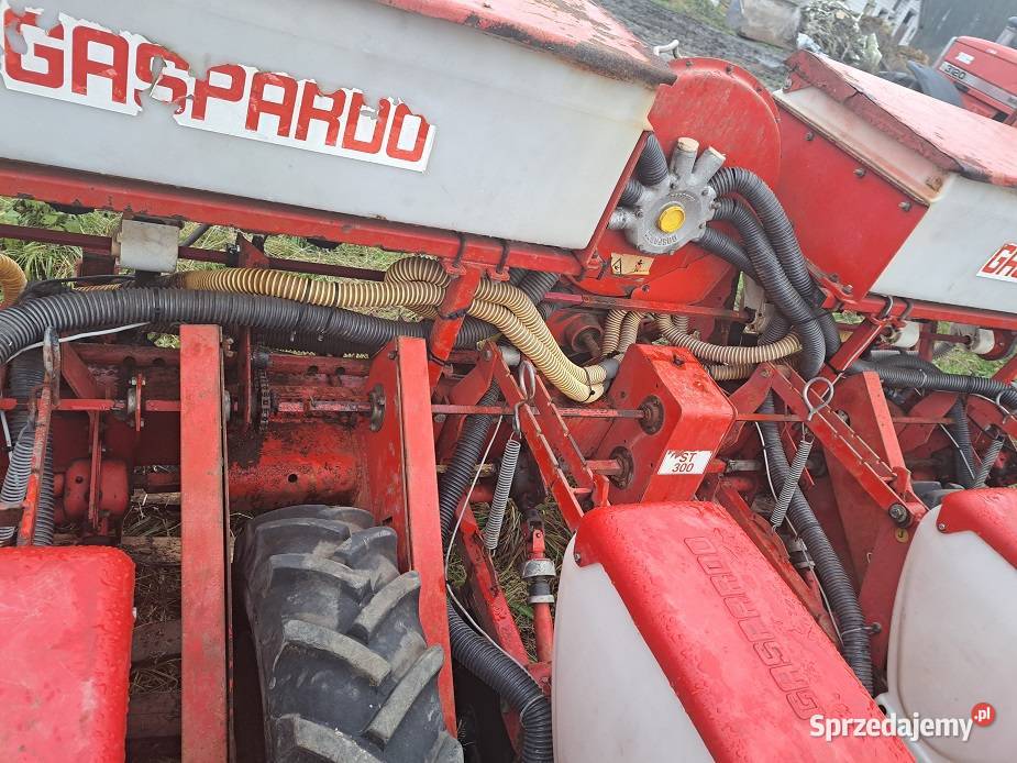siewnik Gaspardo 6 talerzowydo kukurydzy Wysokie Mazowieckie