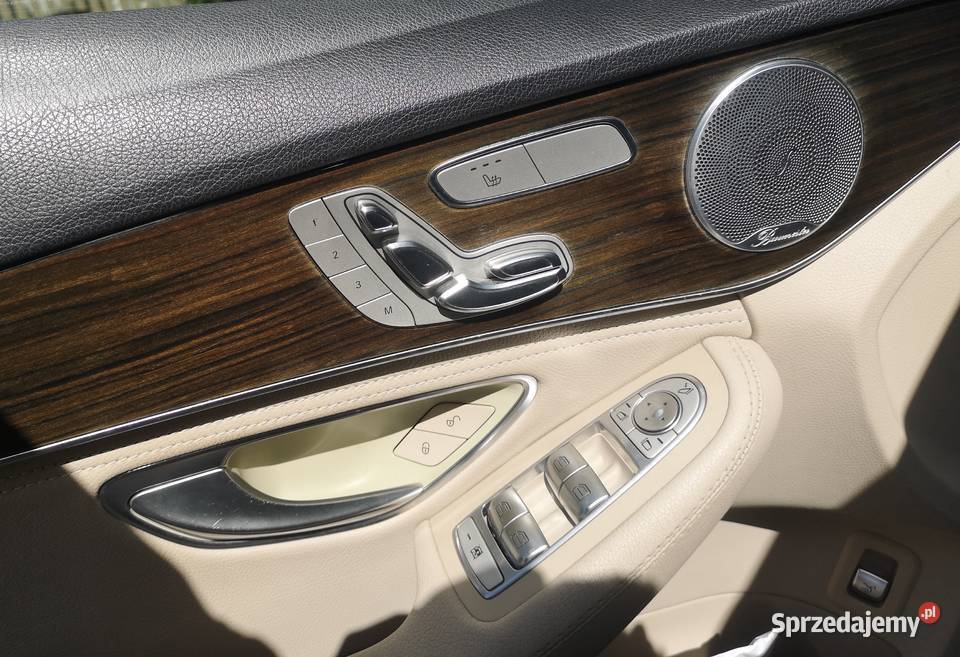 Piękne W205 C300 łódzkie Łódź