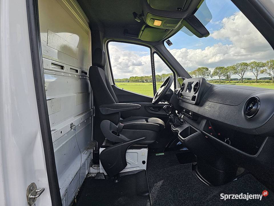 MercedesBenz SPRINTER 314 chłodnia FRIGO AC 4x2