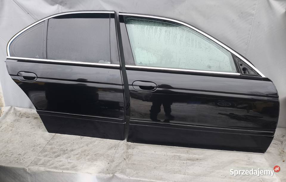 DRZWI PRZEDNIE TYLNE PRAWE SEDAN BMW E39 BLACK Radom sprzedam