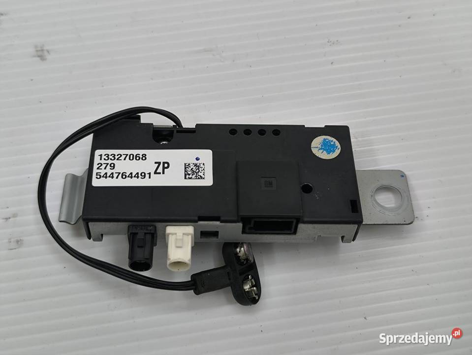 WZMACNIACZ ANTENY OPEL INSIGNIA A 13327068