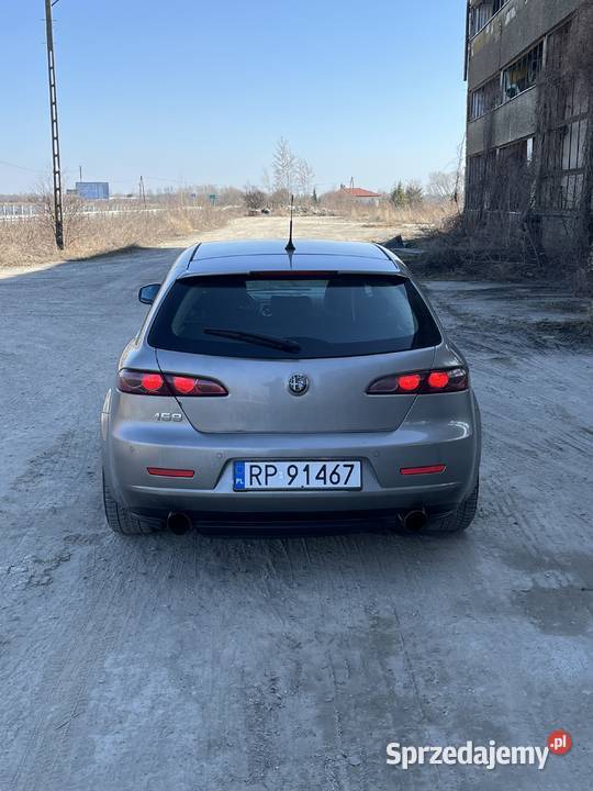 Alfa Romeo 159 19 SW 19 JTDM 16V 180 REMONCIE Rok produkcji 2007