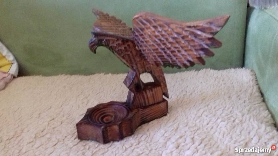 rzeźba ORZEŁ Warszawa