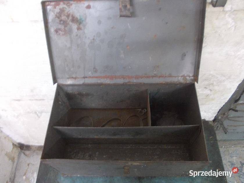 Zabytkowe stare apteczki