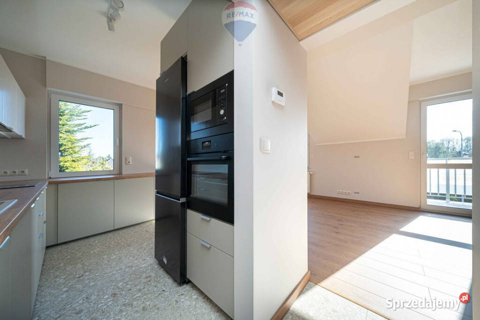 Na sprzedaż 3 pokoje z ogrodem i garażem Złotniki