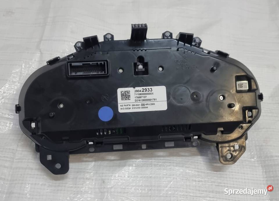OPEL ASTRA K V LICZNIK ZEGAR ANGLIK UK 39042933 osobowe Liczniki i zegary