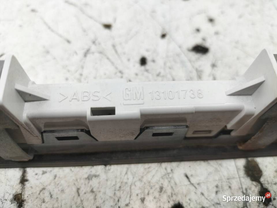 ŚWIATŁO STOP GTS SZARE 13101738 Opel Vectra III