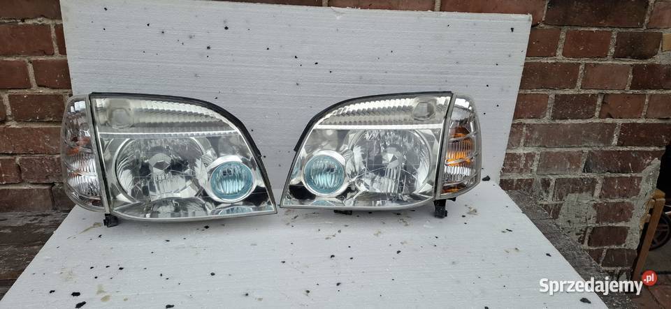 Lampy przednie Nissan xtrail Żary
