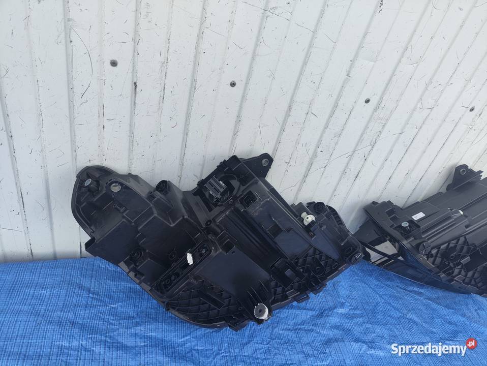 BMW X1 U11 FULL LED LAMPA PRZÓD Wałcz sprzedam