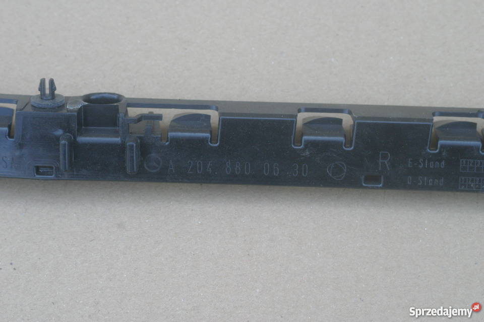 MERCEDES C KLASA W204 KOMBI ŚLIZG ZDERZAKA PRAWY osobowe