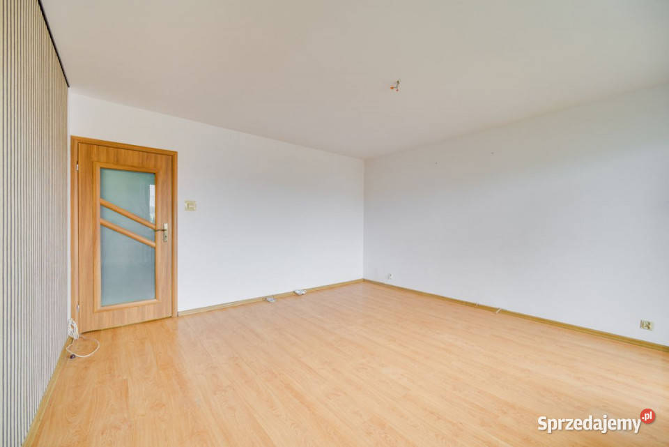 Sprzedam mieszkanie Reda Spokojna 6667m2 blok pomorskie sprzedam