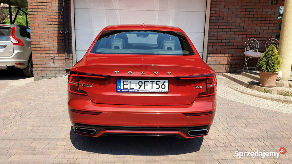 Volvo S60 T4 RDesign Salon serwis ASO elektrycznie ustawiane fotele S60 łódzkie sprzedam