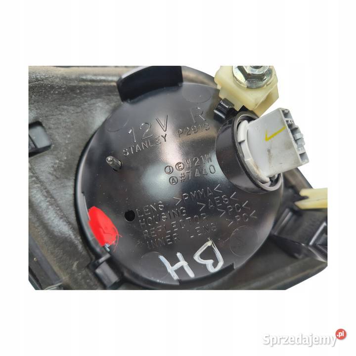 LAMPA PRAWA Mazda 3 I 0309 tylnia tylna prawy