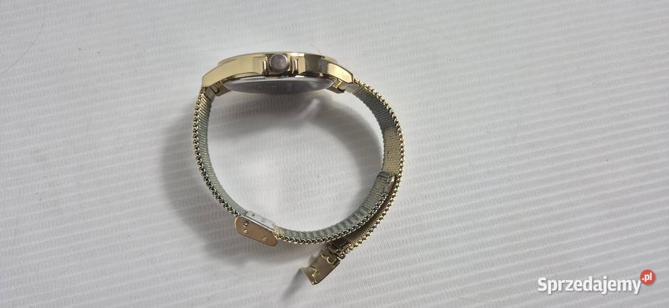 Elegancki zegarek MAGNUM 1930 Złoty Mesh Klasyka Biłgoraj