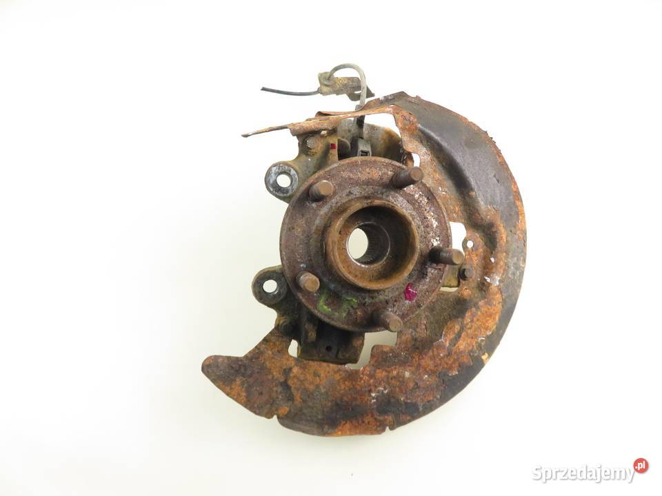 ZWROTNICA PIASTA PRZEDNIA PRAWA VOLVO S40 II 18 osobowe Piasty i łożyska kół sprzedam