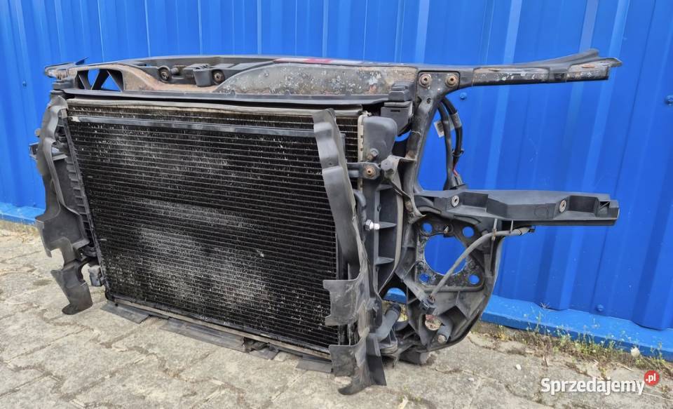 PAS PRZEDNI WZMOCNIENIE CHŁODNICA AUDI A4 B6 30 osobowe