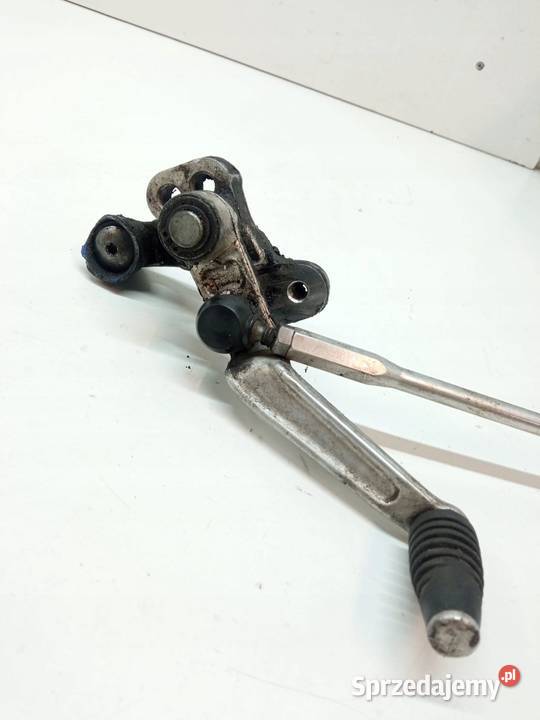 UCHWYTY DŹWIGNIA ZMIANY BIEGÓW Suzuki GSXR600 K8