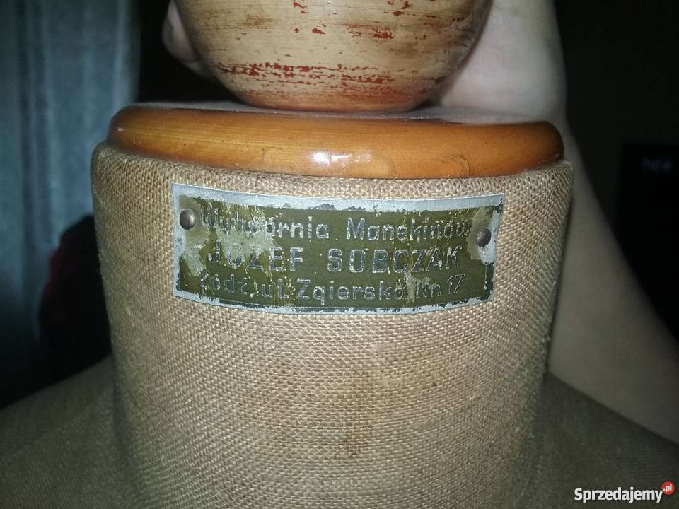 Zabytkowy manekin krawiecki z pracowni Józefa Łódź
