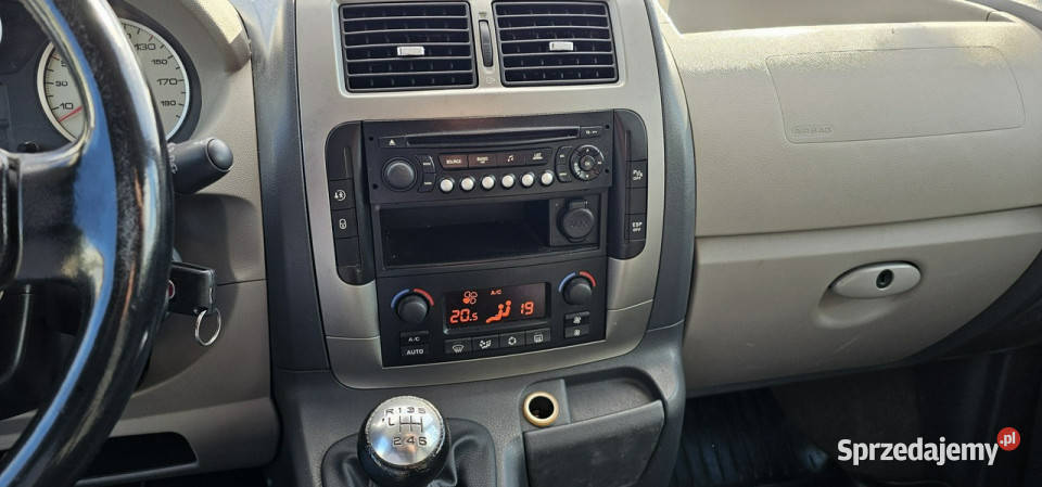 Fiat Scudo LONG 2xDrzwi Nawiewy Panorama 8 Os elektrochrom. lusterko wst. Świdnica sprzedam