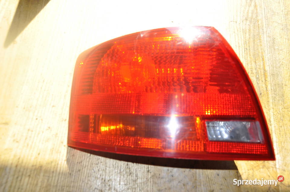 audi a4 b7 lampa tylna tył 8e9945096e Sierakowice