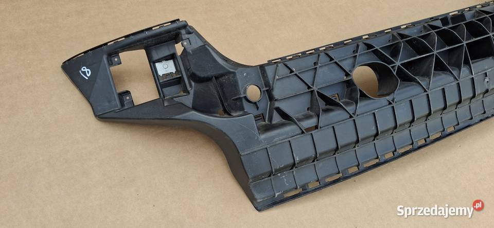 AUDI A5 8T ŚLIZG WZMOCNIENIE MOCOWANIE ZDERZAKA Bieleń sprzedam