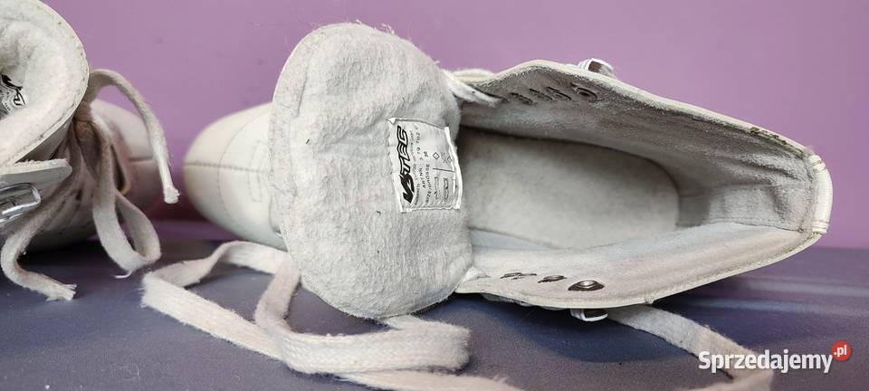 Łyżwy figurowe rozmiar 36 wkładka 232 32 Jasień