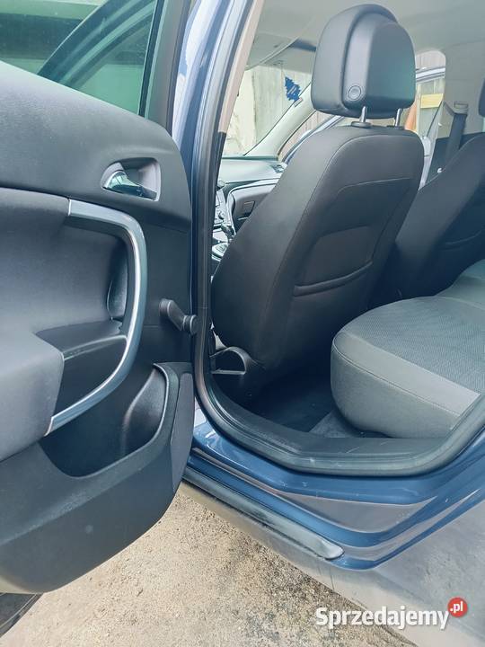Opel Insignia a sprowadzony wielkopolskie Pyzdry