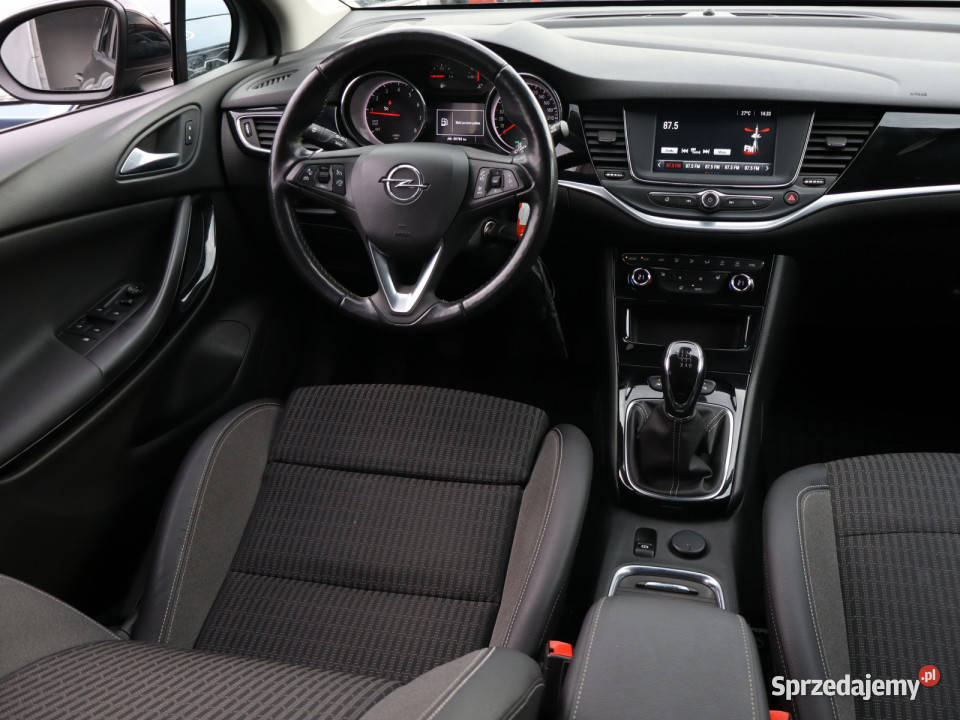 Opel Astra 12 Turbo nawigacja sprzedam