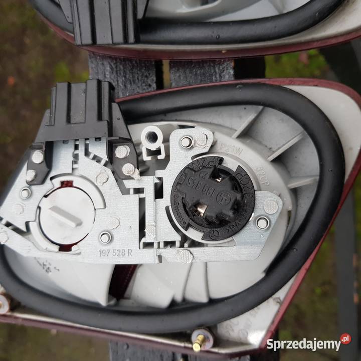 Mercedes W210 lampy tylne sprzedam
