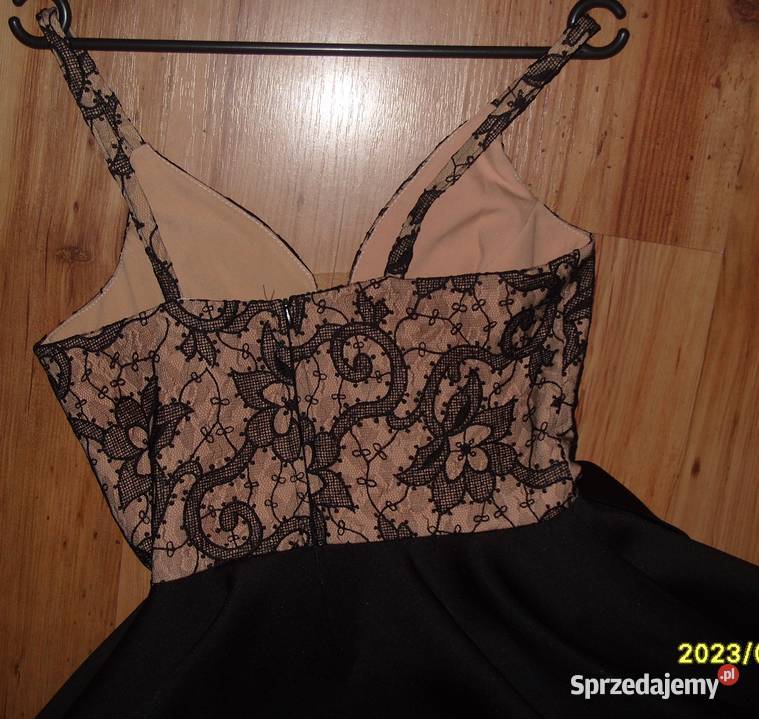 Rozkloszowana FORTI NOWA sukienka z koronką i Rawicz sprzedam