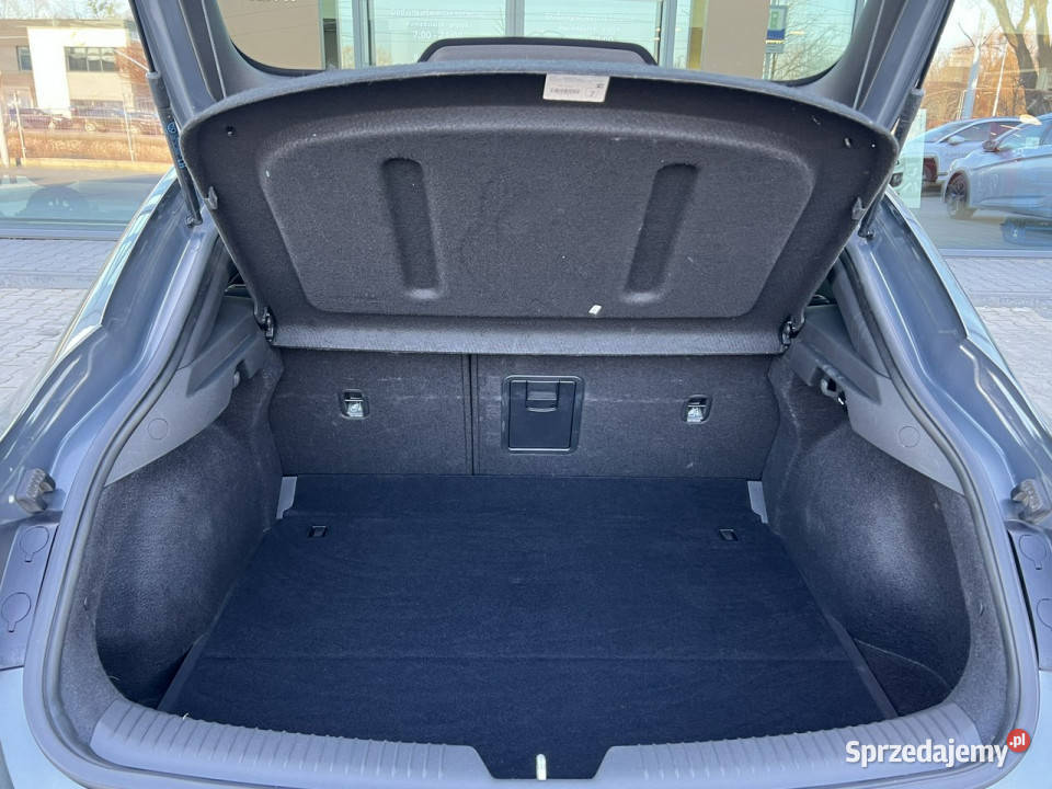 Hyundai i30 I30 FASTBACK 15 TGDI Smart 48v AT asystent pasa ruchu Piotrków Trybunalski