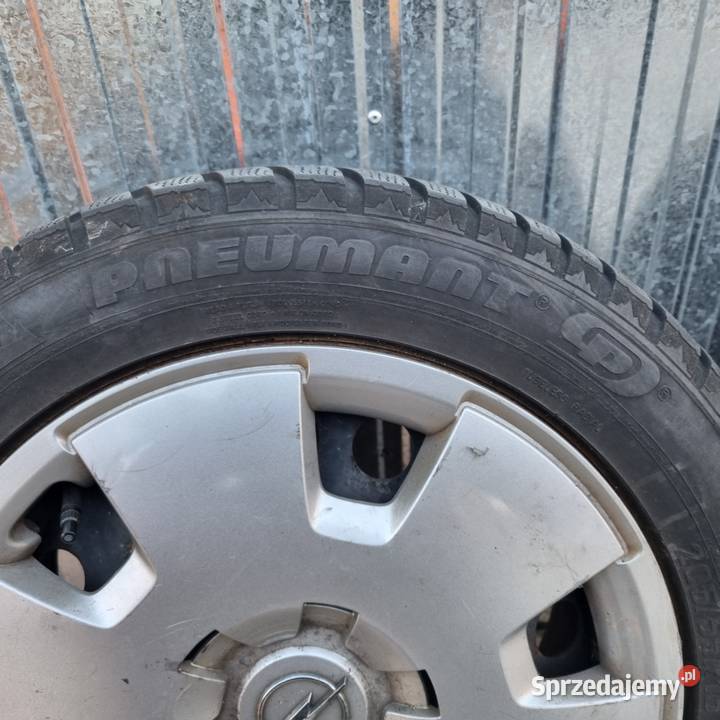 Komplet kół Opel 16 4 zimowych opony 20555R16 Rawa Mazowiecka