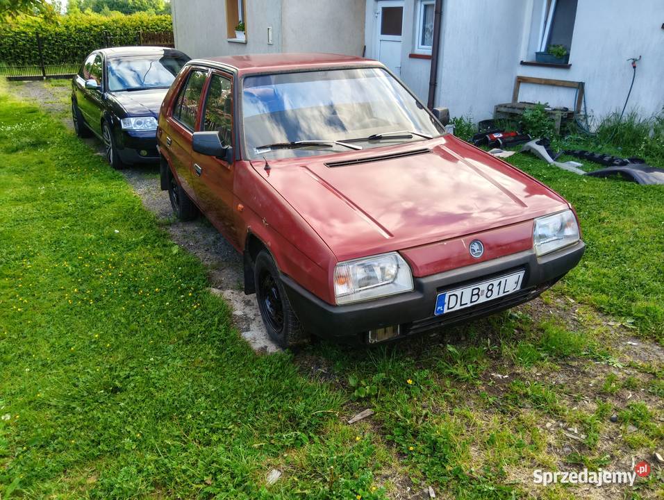 Skoda Favorit 13 benzyna jeździ i hamuje 1300cm3 Gryfów Śląski sprzedam