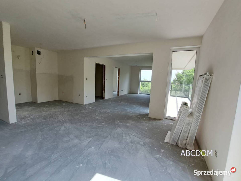Wieliczka 5 pokoi 9880m2 balkon małopolskie
